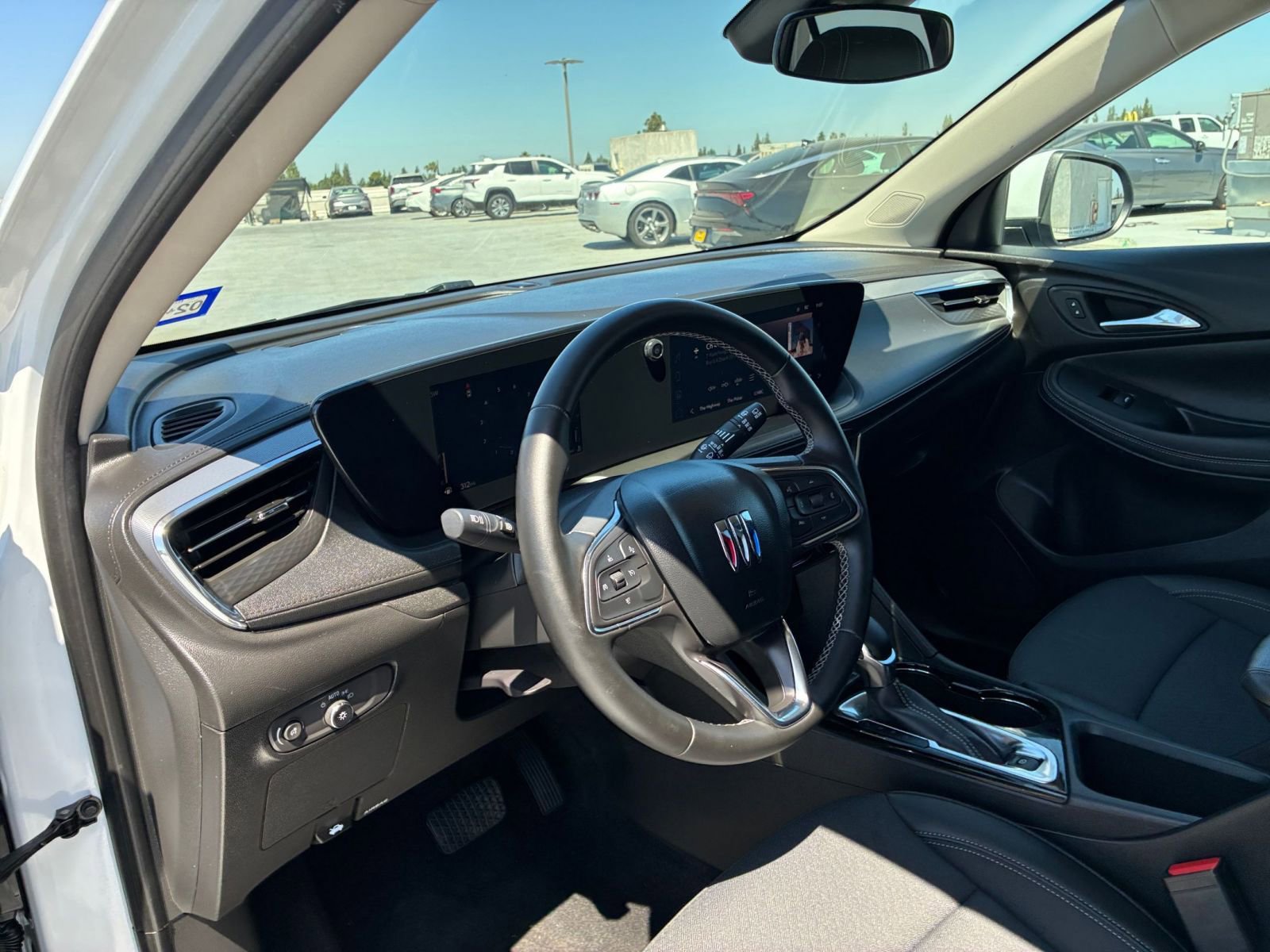 Thumbnail: 2025 Buick Encore GX - 33