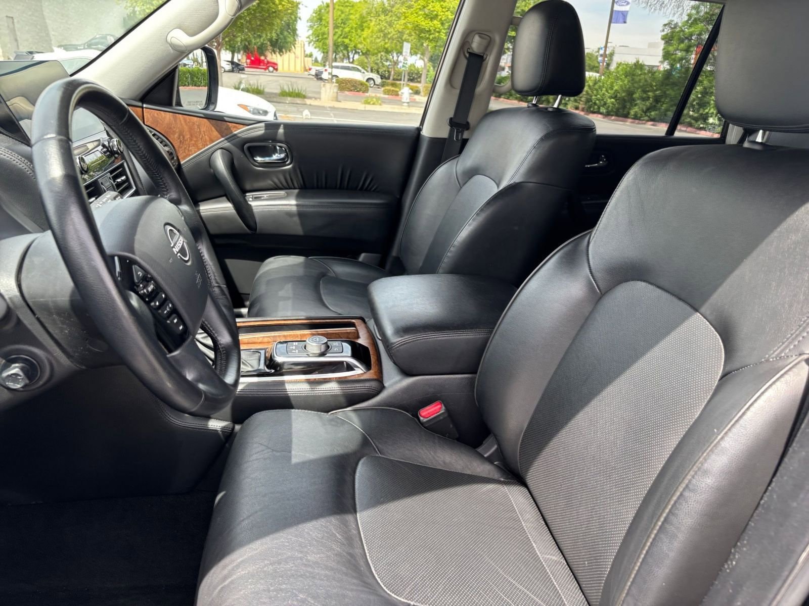 2023 Nissan Armada SL 27