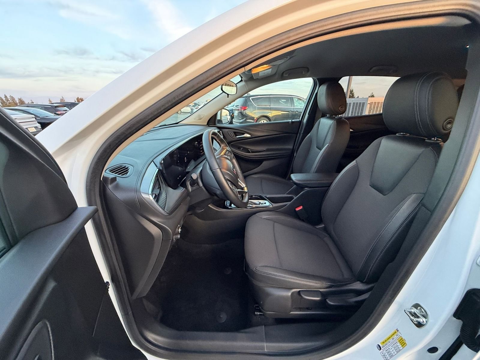 Thumbnail: 2025 Buick Encore GX - 24