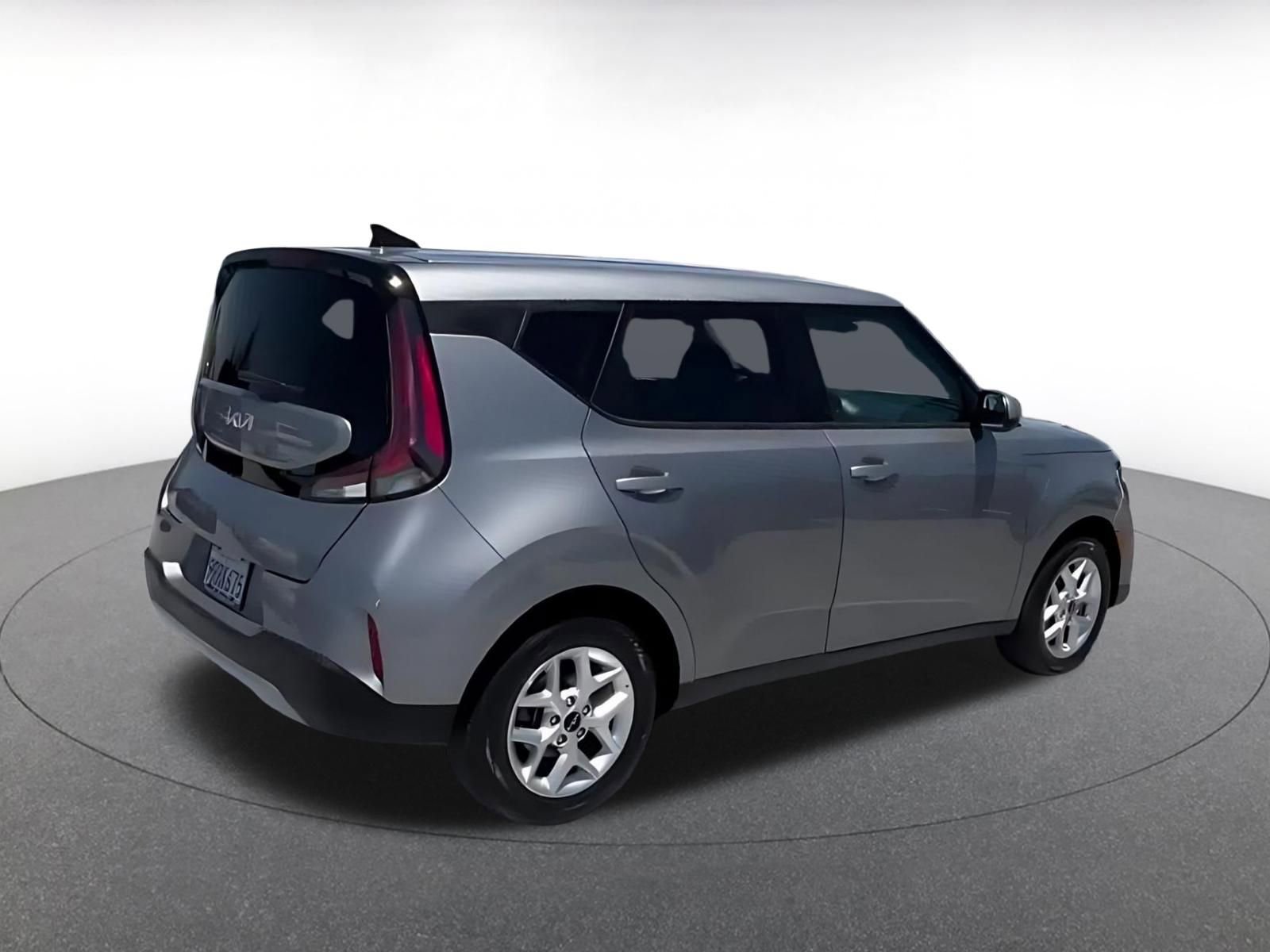 Thumbnail: 2025 Kia Soul - 15