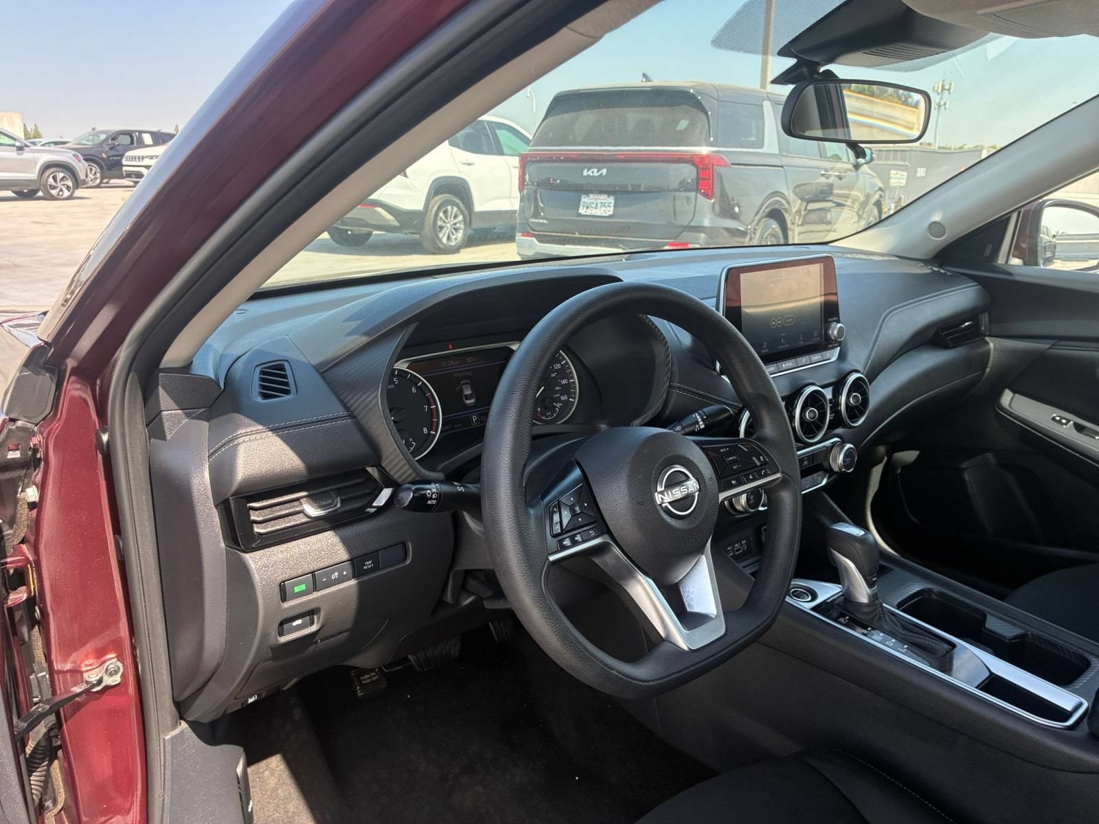 Thumbnail: 2025 Nissan Sentra - 32
