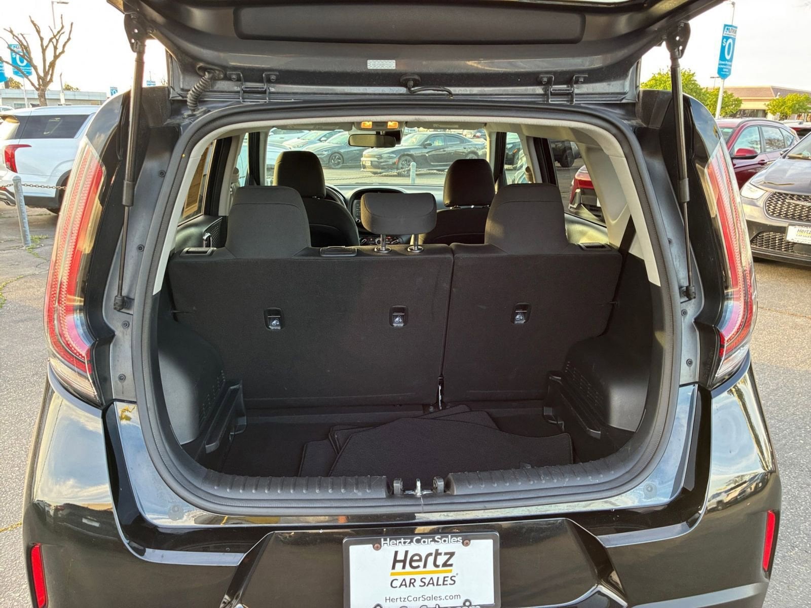 Thumbnail: 2025 Kia Soul - 29