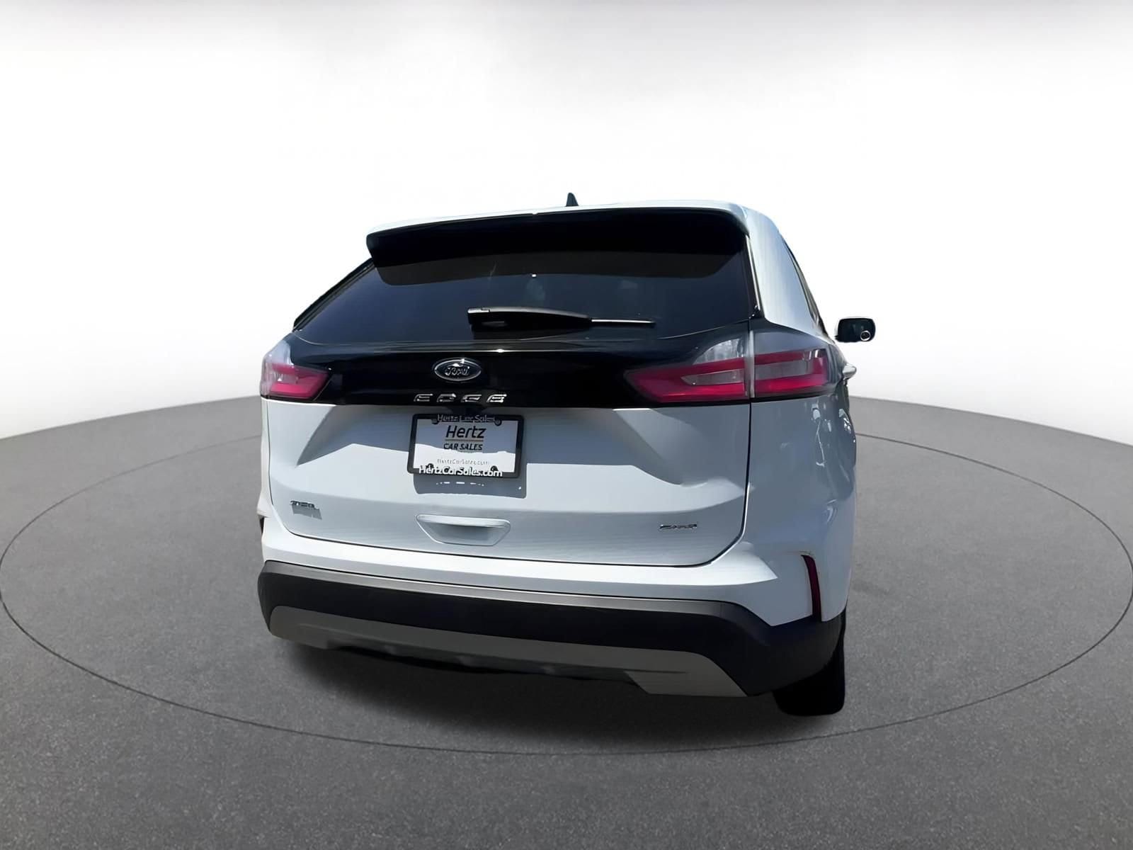 Thumbnail: 2024 Ford Edge - 14