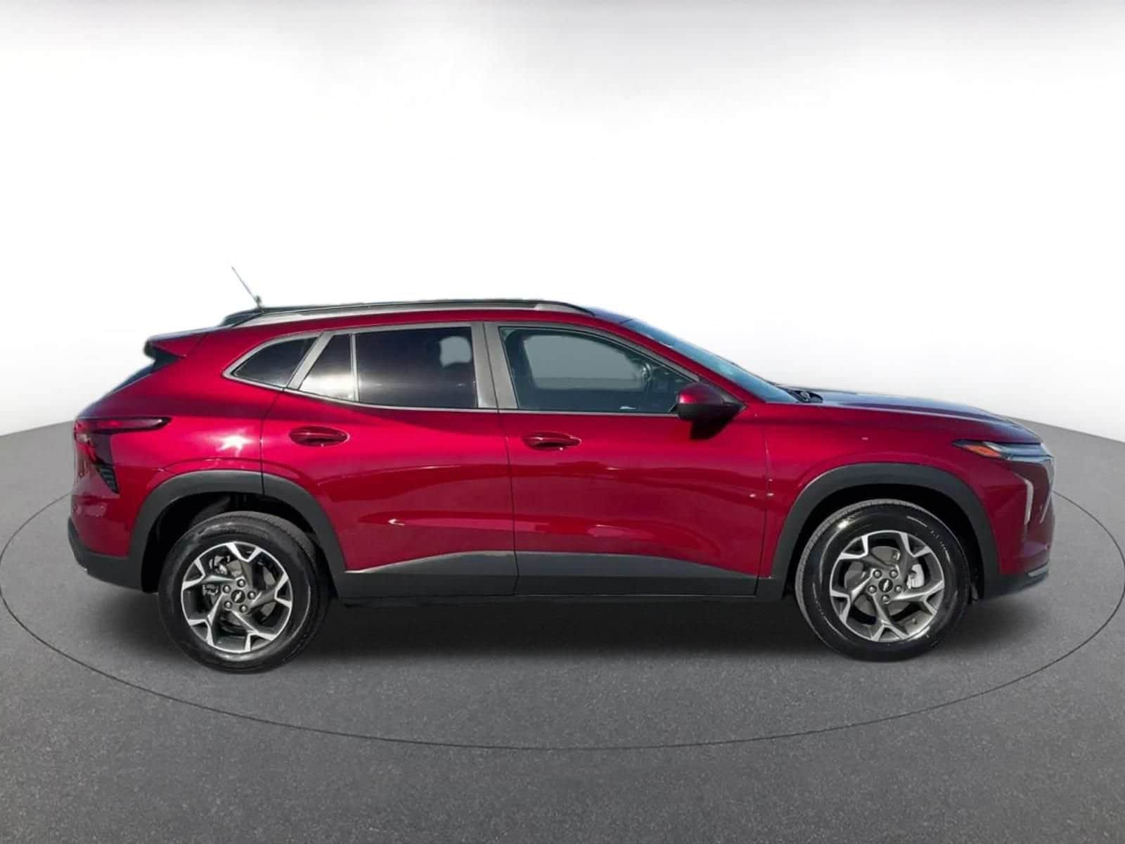 Thumbnail: 2025 Chevrolet Trax - 13