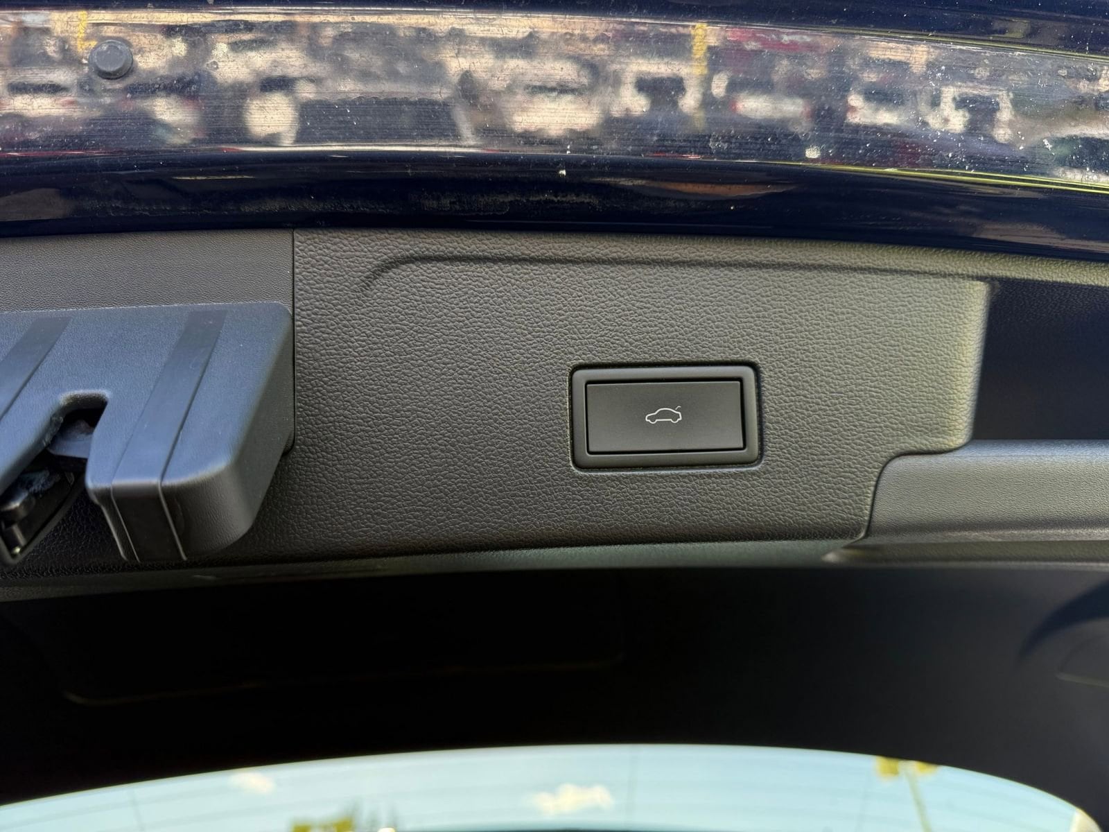 Thumbnail: 2025 Volkswagen Atlas - 24