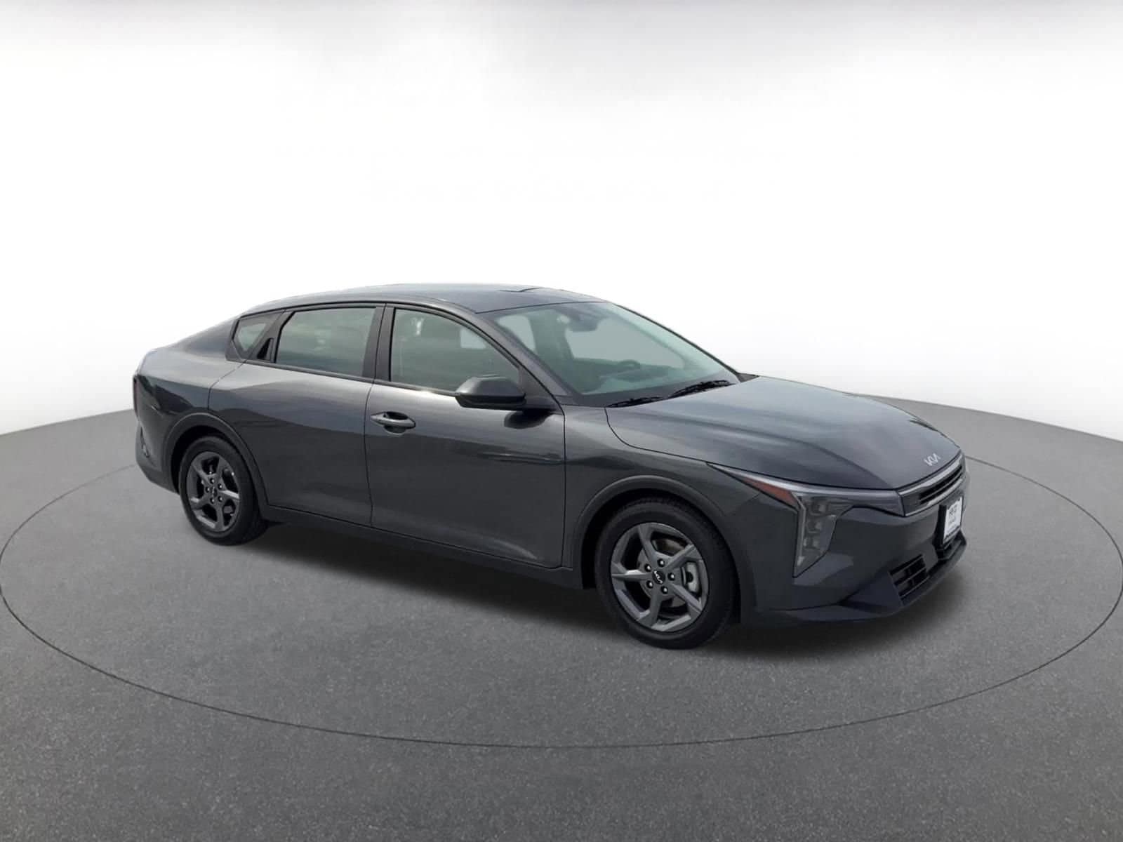 Thumbnail: 2025 Kia K4 - 2