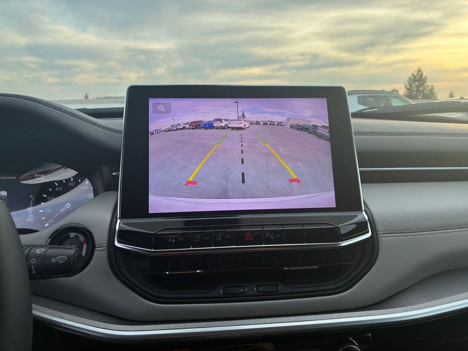 Thumbnail: 2025 Jeep Compass - 24