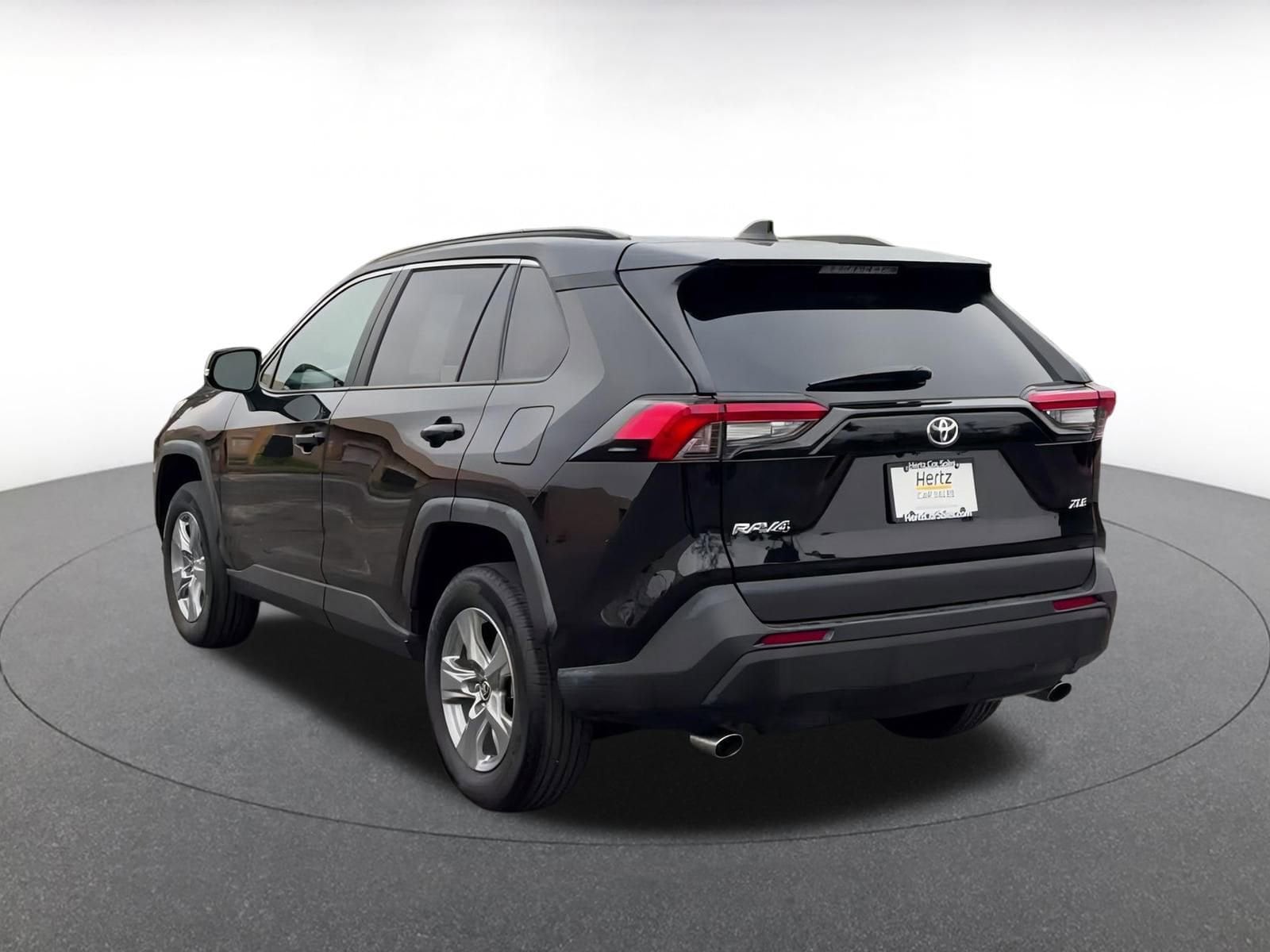 Thumbnail: 2025 Toyota RAV4 - 11