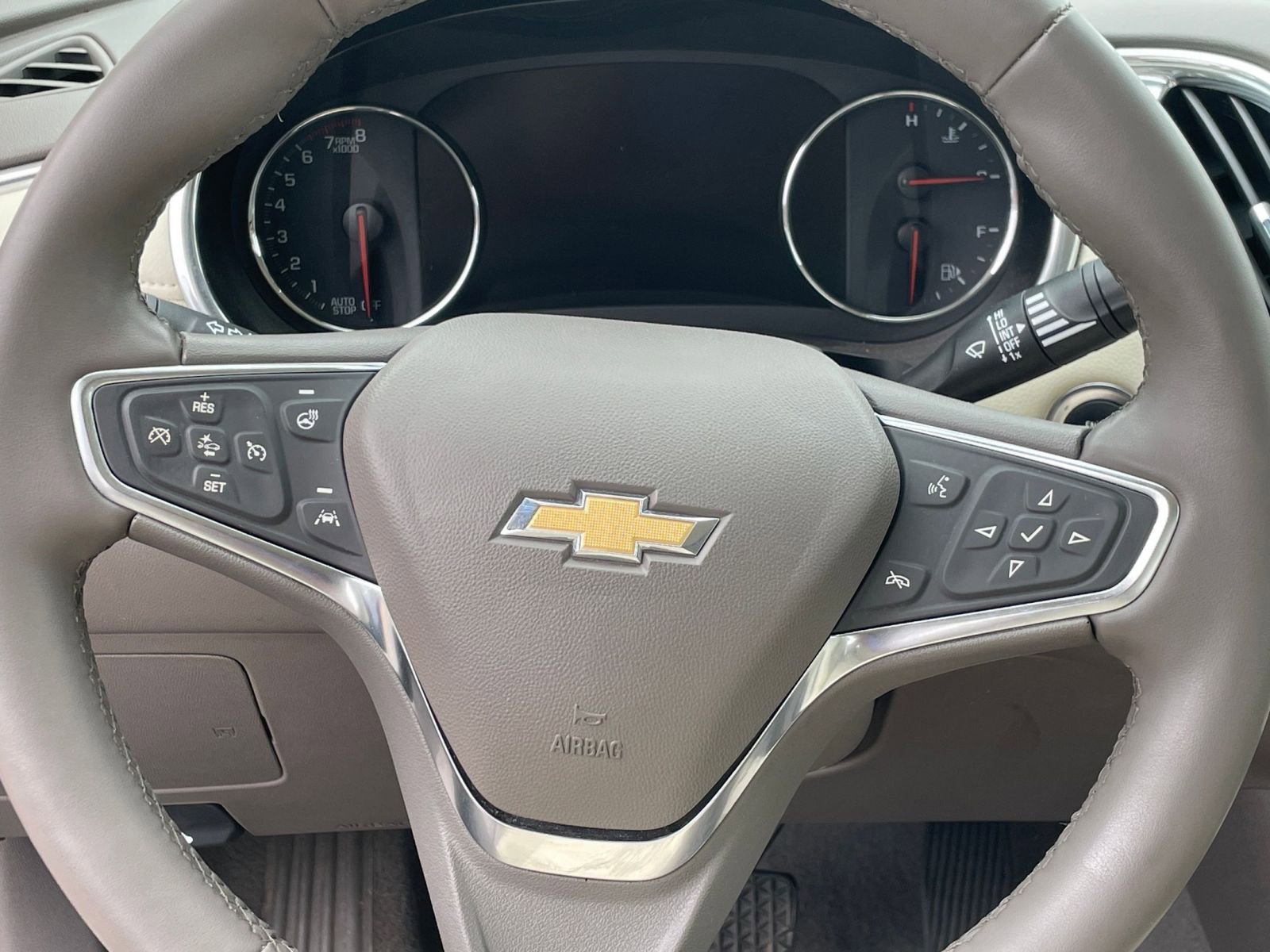 Thumbnail: 2024 Chevrolet Malibu - 28