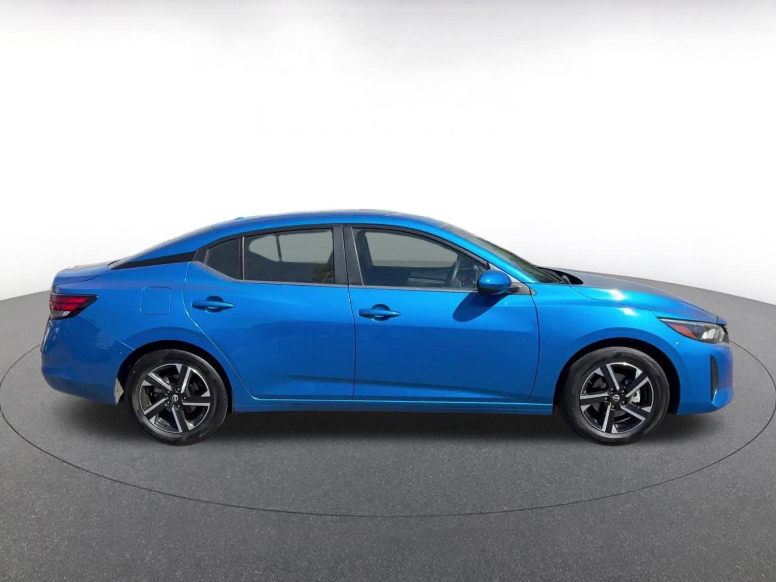 Thumbnail: 2025 Nissan Sentra - 16