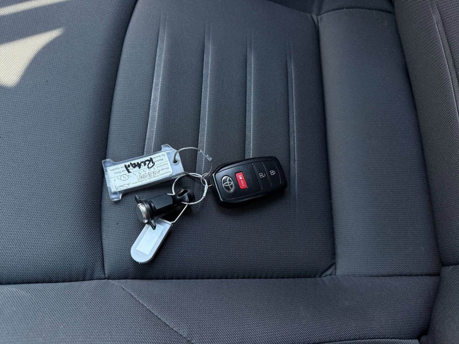 Thumbnail: 2024 Toyota Tacoma - 21