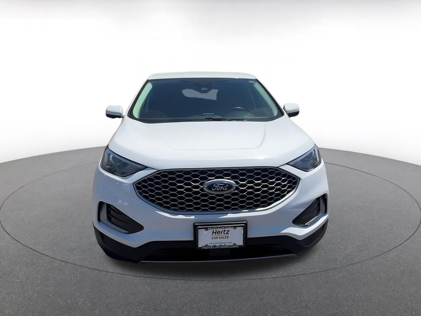 Thumbnail: 2024 Ford Edge - 4