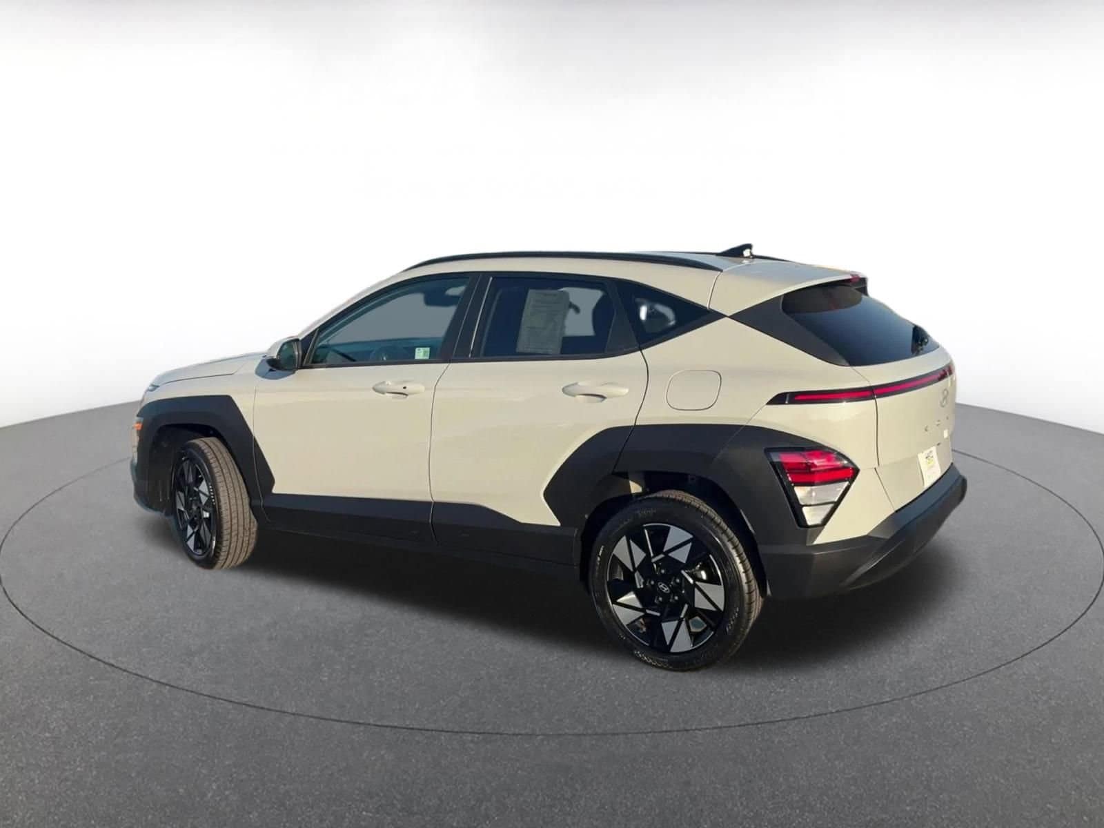 Thumbnail: 2025 Hyundai Kona - 10
