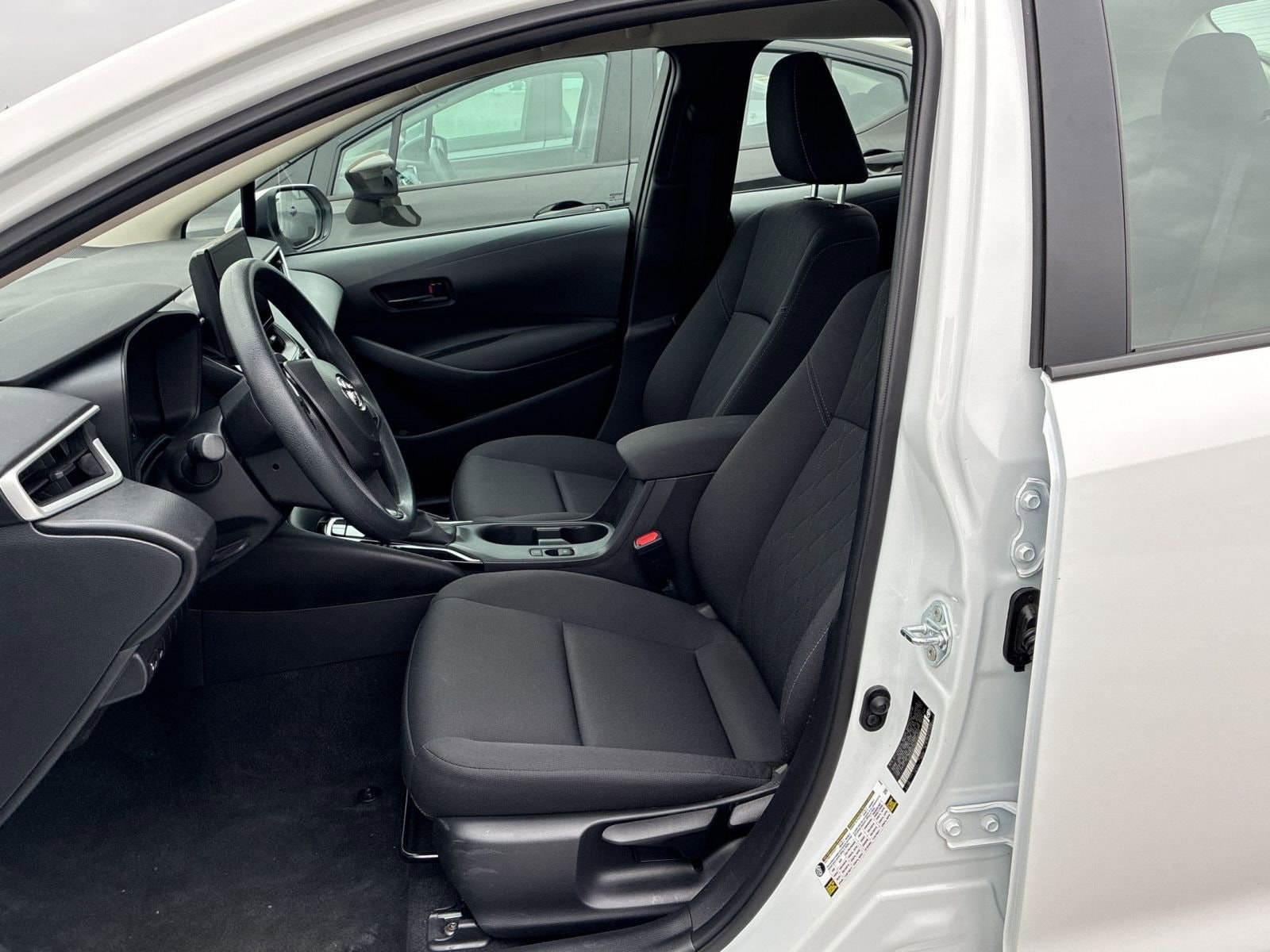 Thumbnail: 2025 Toyota Corolla - 9