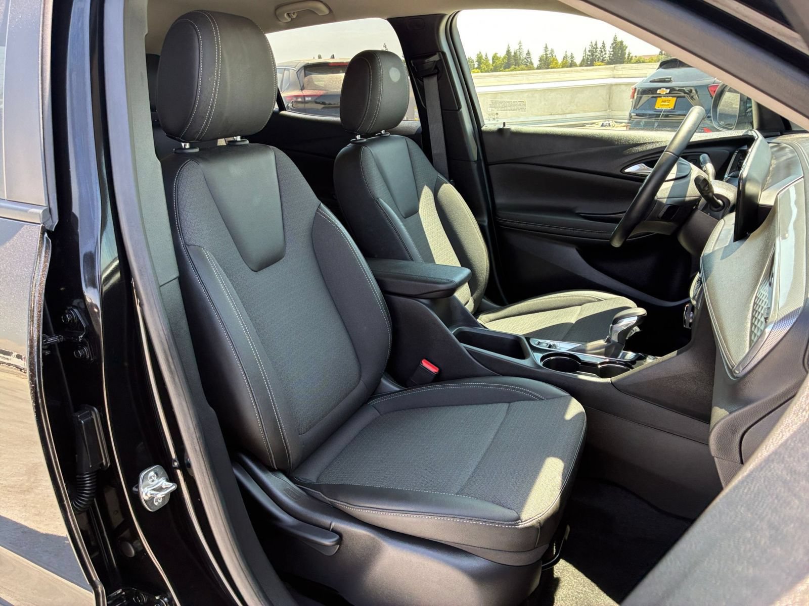 Thumbnail: 2026 Buick Encore GX - 35