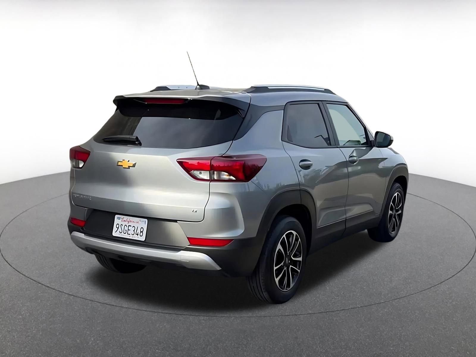 Thumbnail: 2025 Chevrolet TrailBlazer - 14