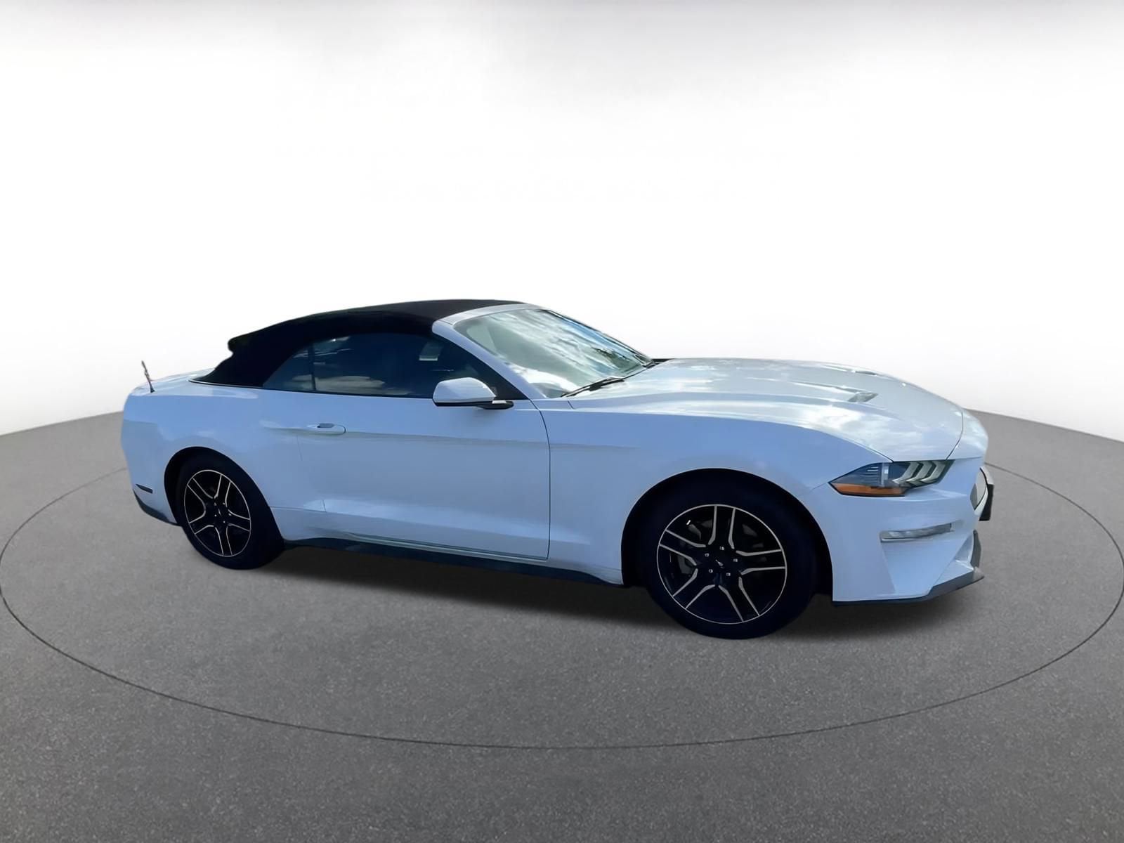 Thumbnail: 2023 Ford Mustang - 2