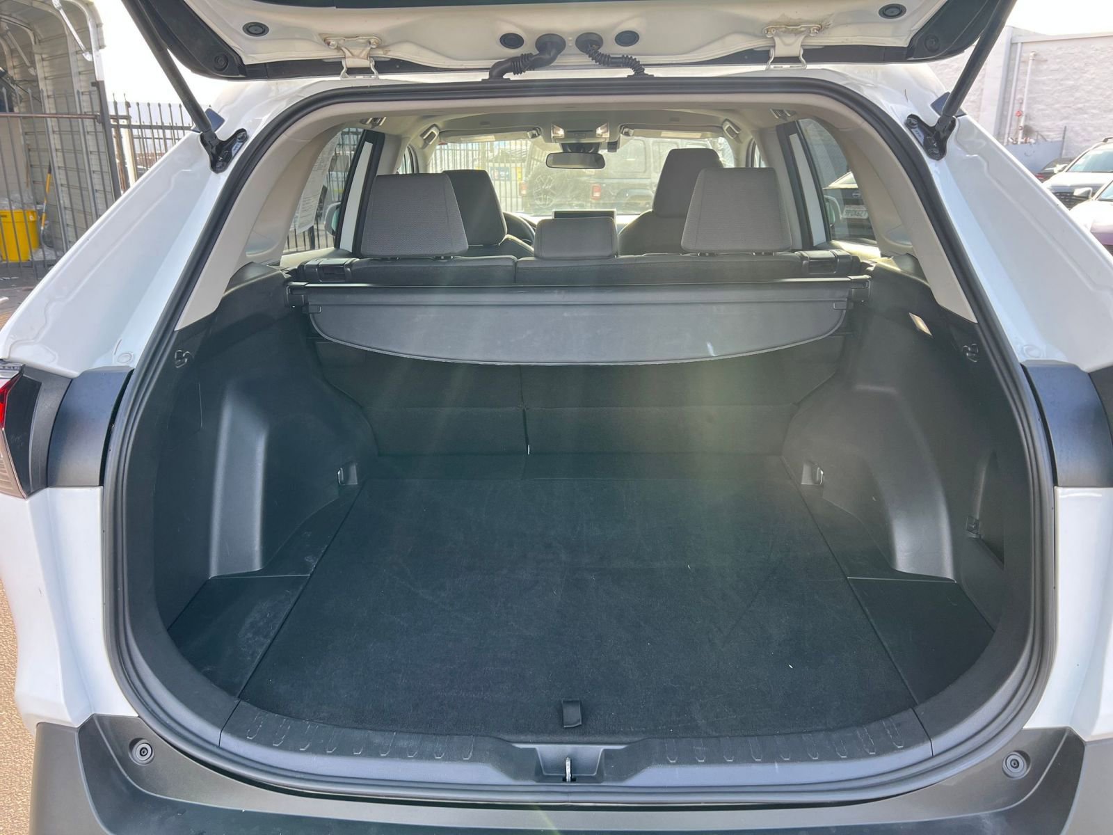 Thumbnail: 2025 Toyota RAV4 - 30