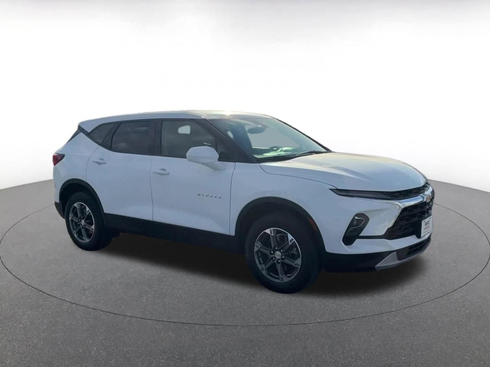 Thumbnail: 2025 Chevrolet Blazer - 2