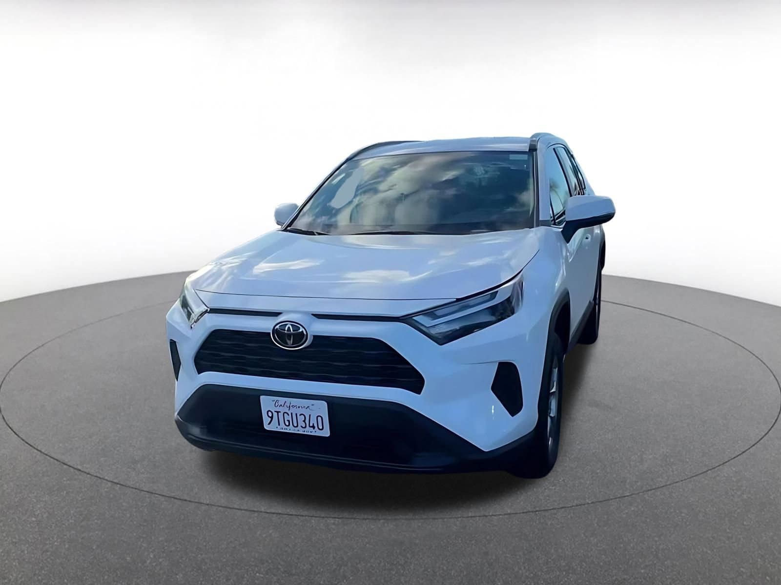 Thumbnail: 2025 Toyota RAV4 - 7