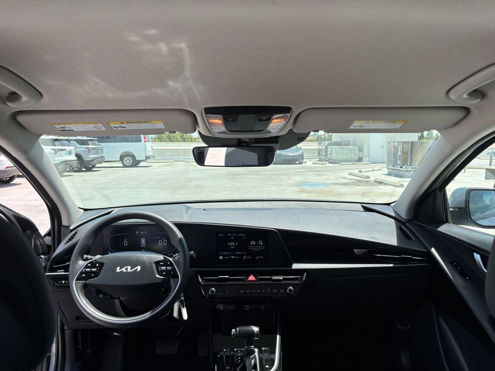 Thumbnail: 2026 Kia Niro - 31