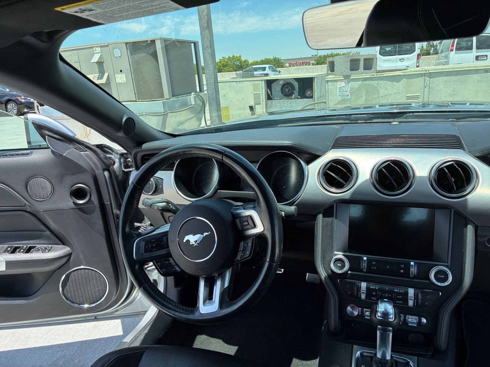 Thumbnail: 2023 Ford Mustang - 33