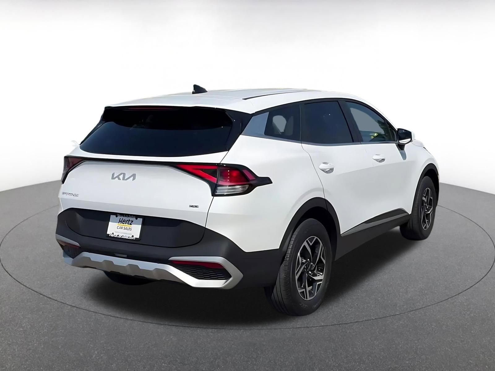 Thumbnail: 2025 Kia Sportage - 14