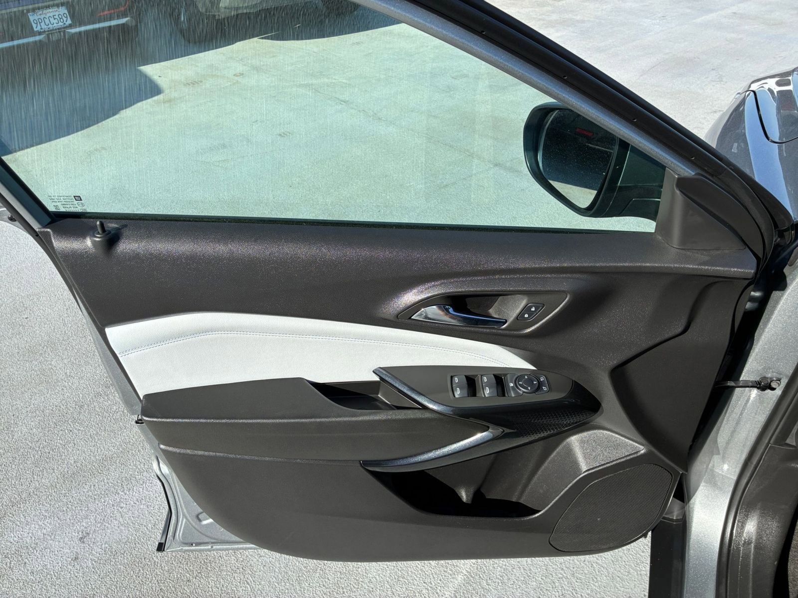 Thumbnail: 2025 Chevrolet Trax - 18