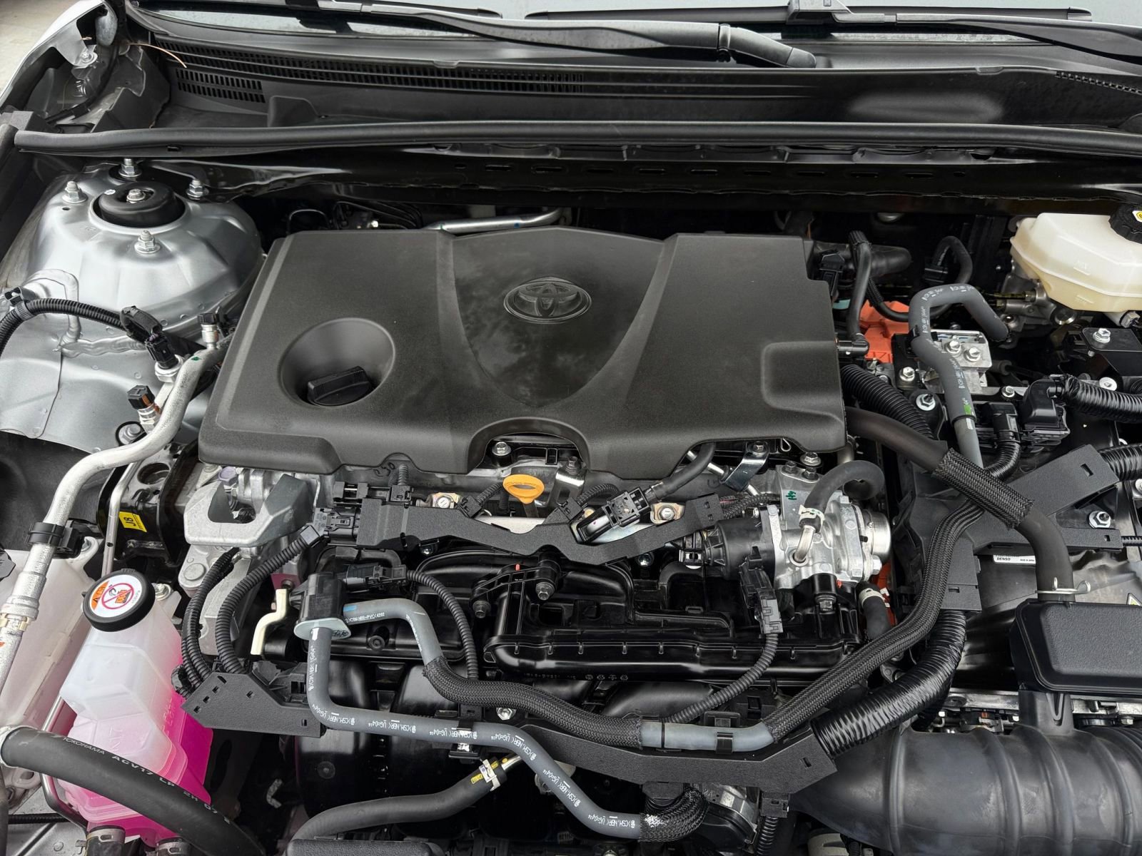 Thumbnail: 2025 Toyota Camry - 32