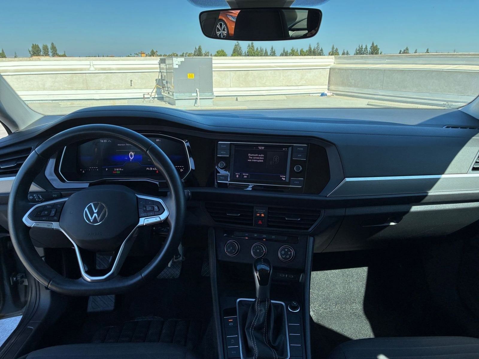 Thumbnail: 2024 Volkswagen Jetta - 32