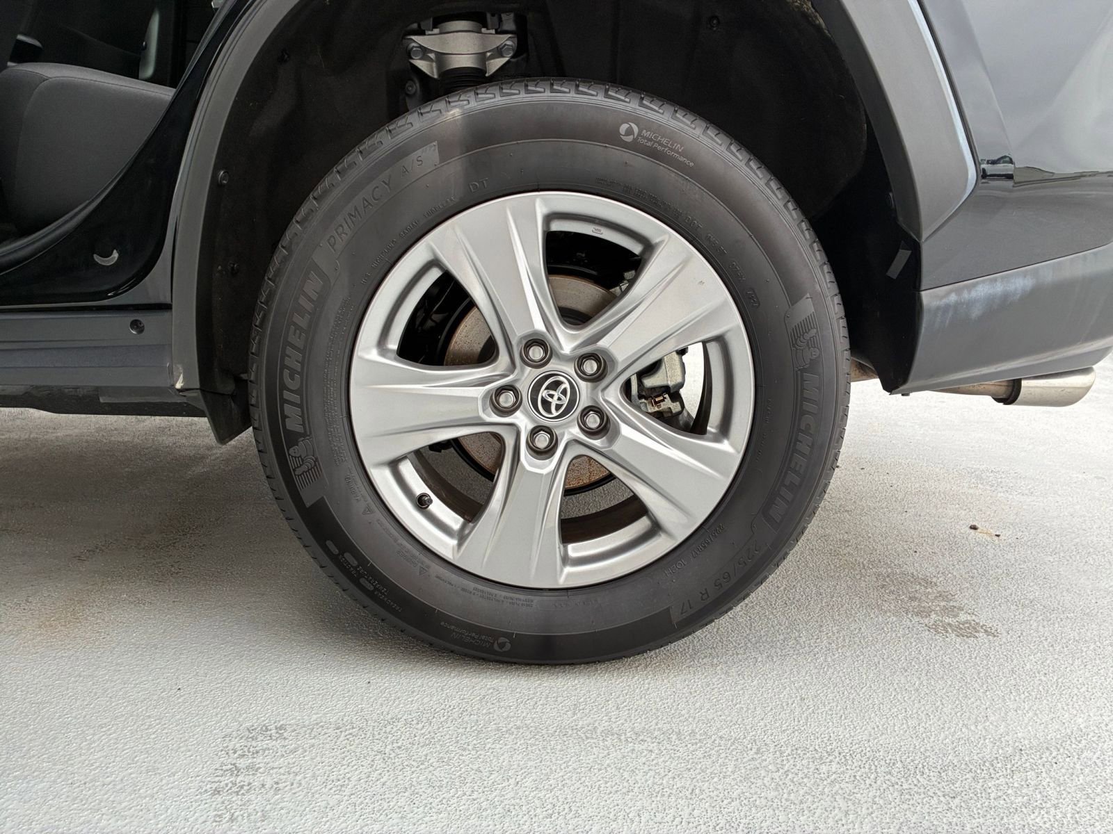 Thumbnail: 2025 Toyota RAV4 - 30