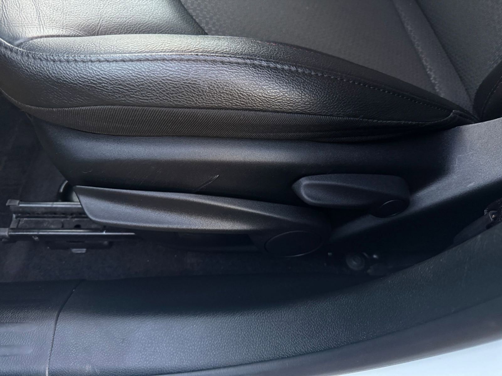 Thumbnail: 2025 Jeep Compass - 27