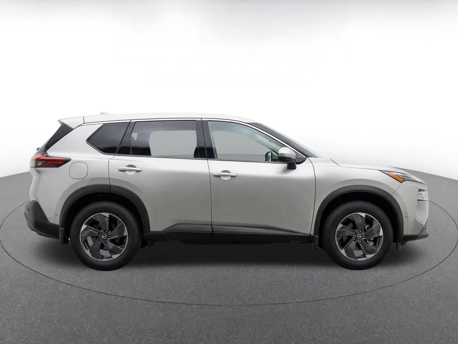 Thumbnail: 2025 Nissan Rogue - 8