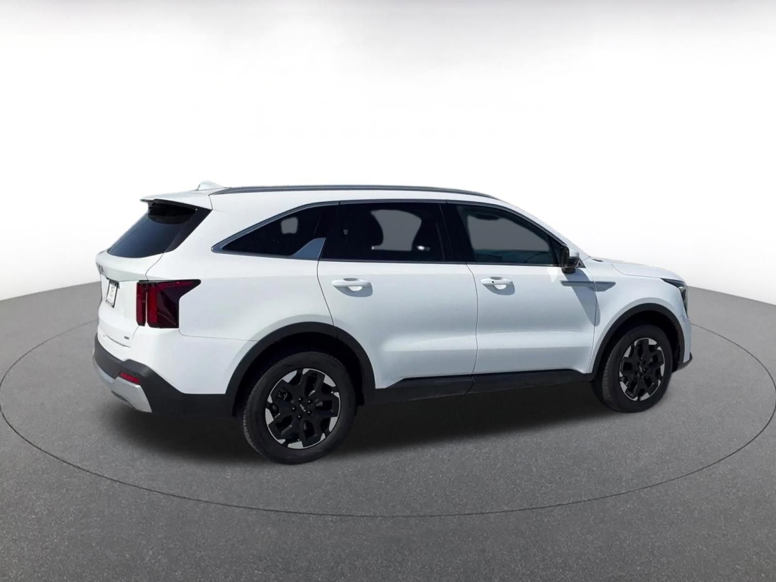 Thumbnail: 2024 Kia Sorento - 15