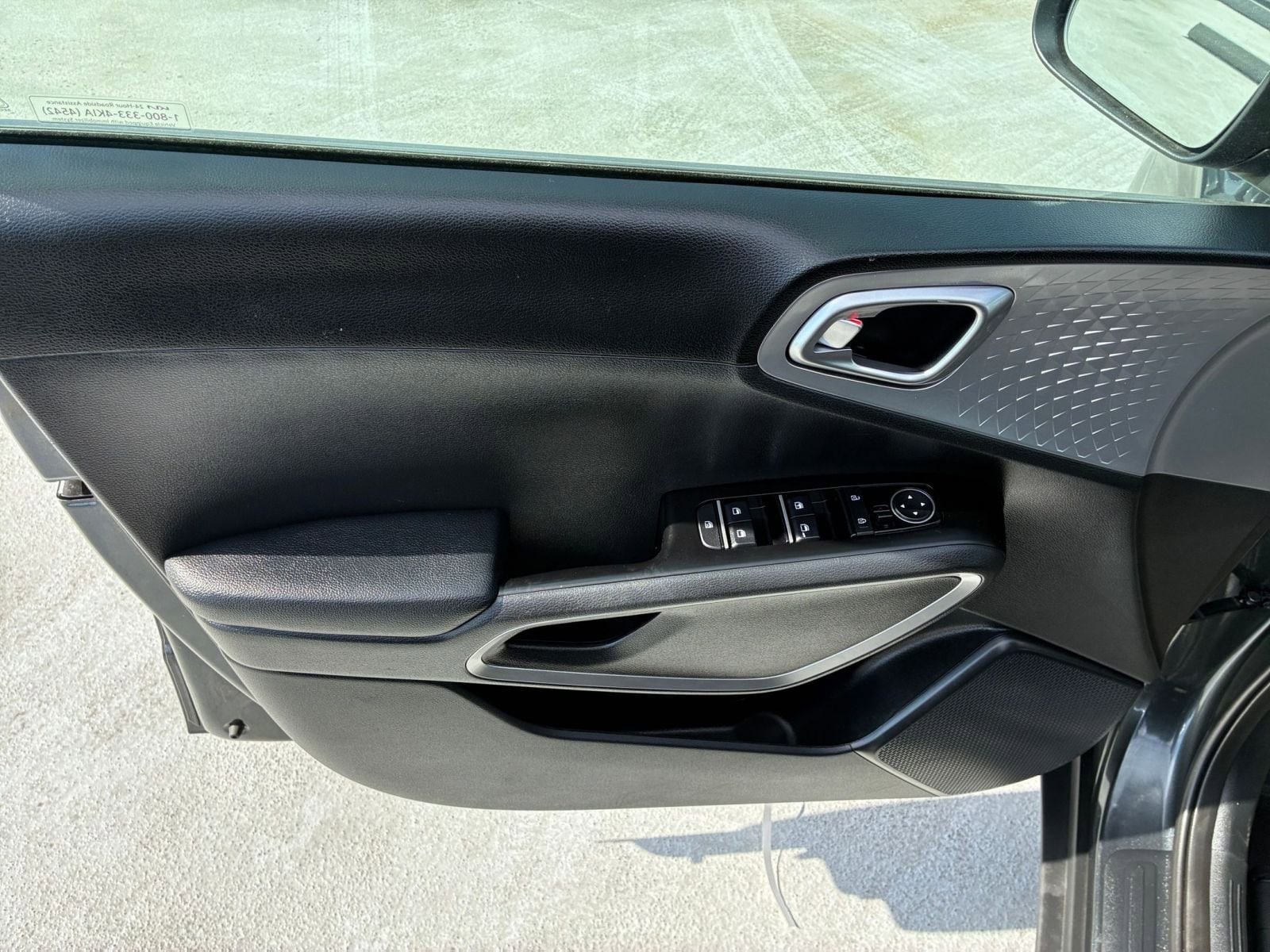 Thumbnail: 2025 Kia Soul - 18