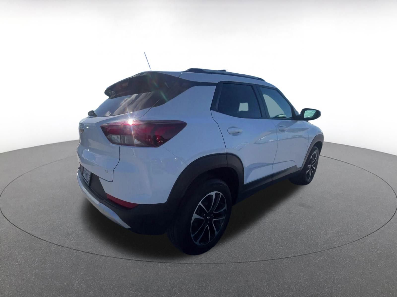 Thumbnail: 2025 Chevrolet TrailBlazer - 15