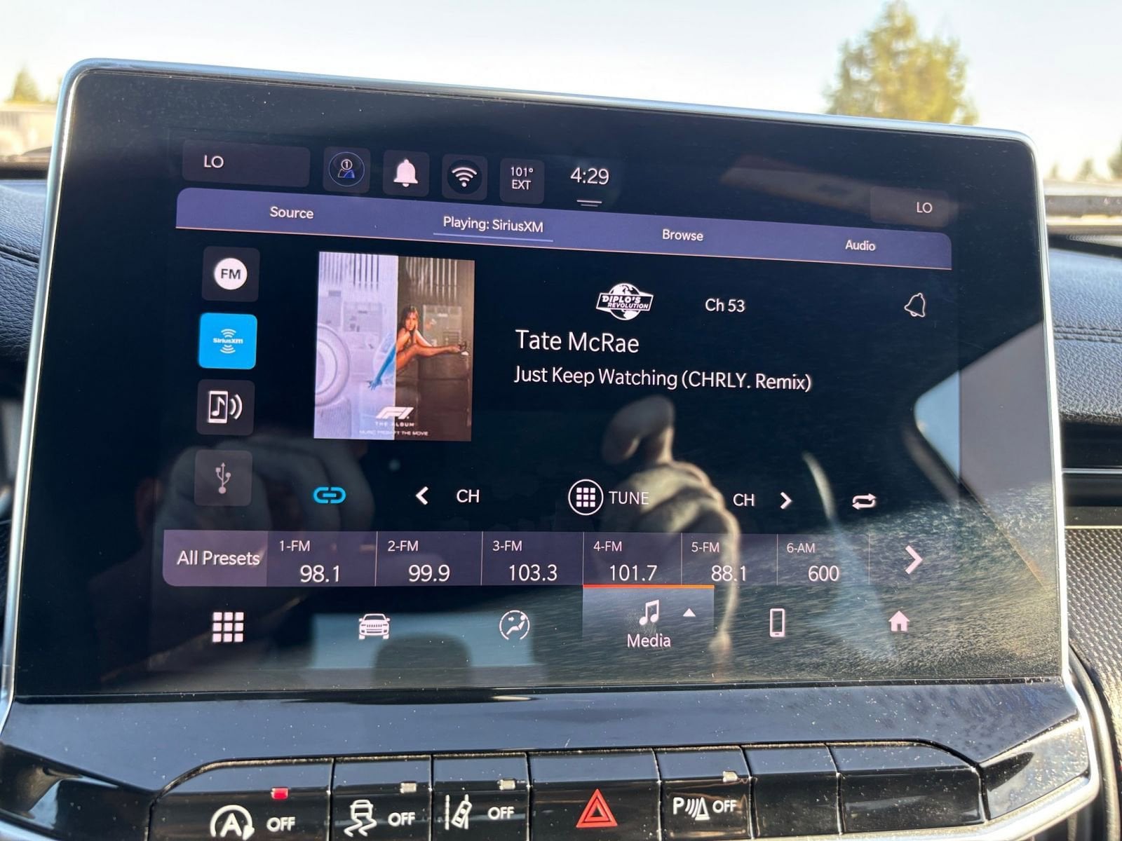 Thumbnail: 2025 Jeep Compass - 21