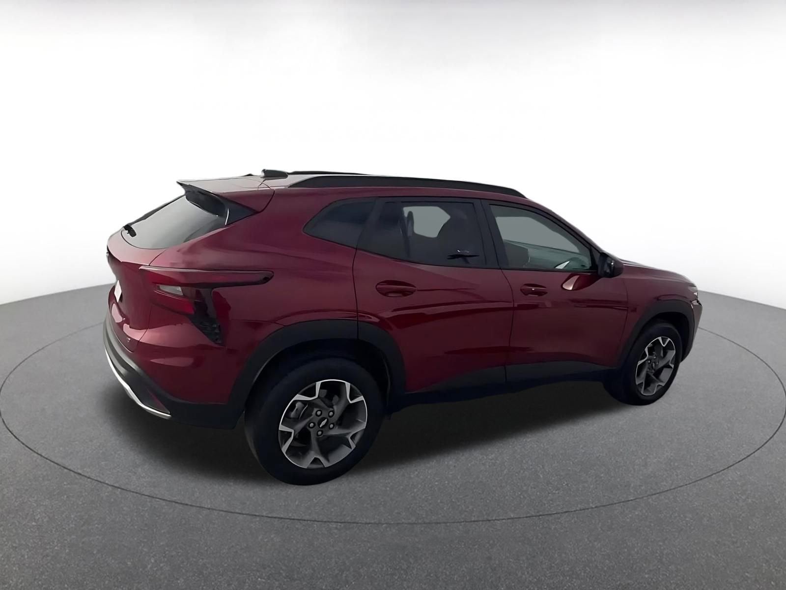 Thumbnail: 2025 Chevrolet Trax - 12