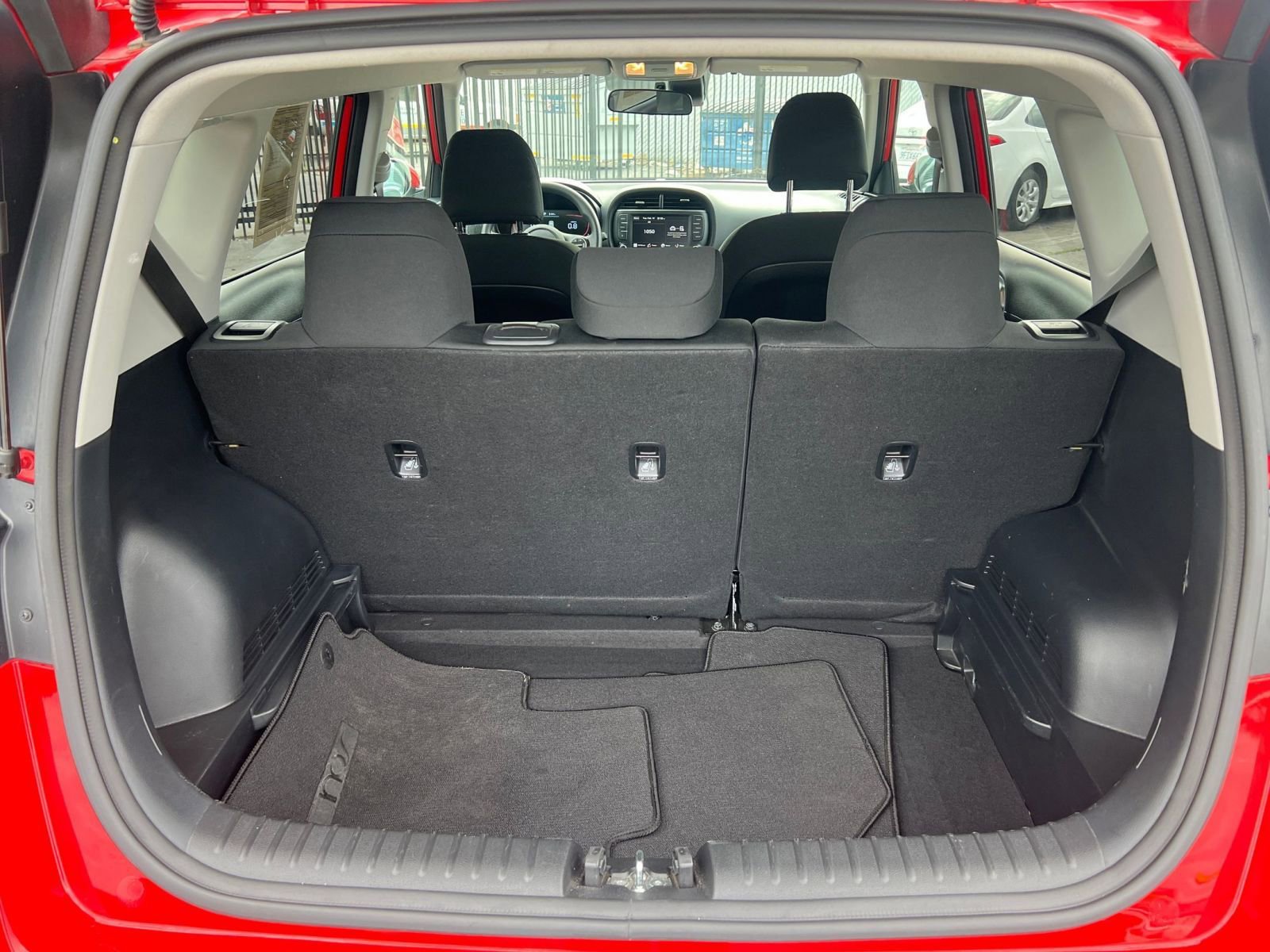 Thumbnail: 2025 Kia Soul - 30