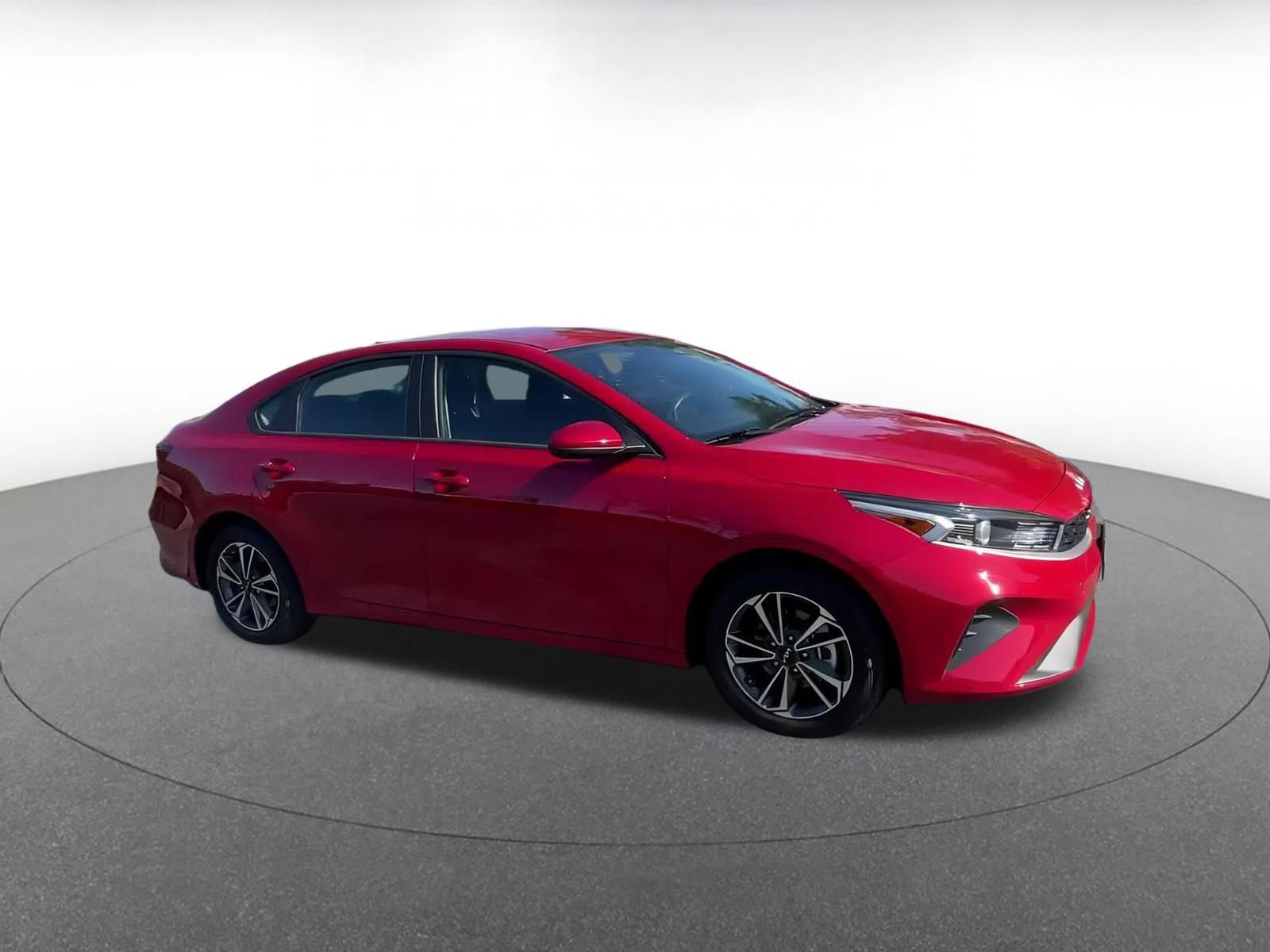 Thumbnail: 2024 Kia Forte - 2