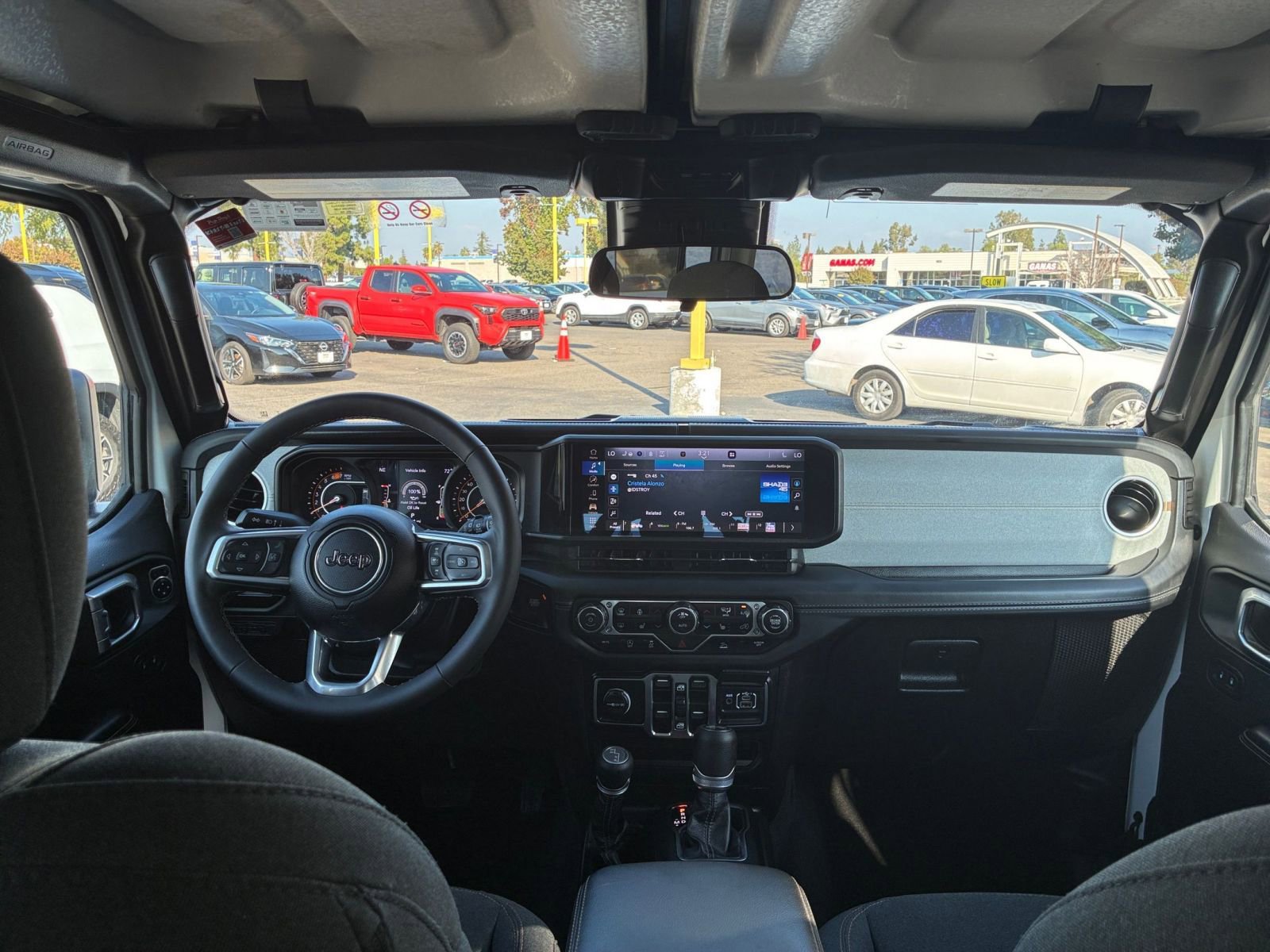 Thumbnail: 2025 Jeep Wrangler - 32