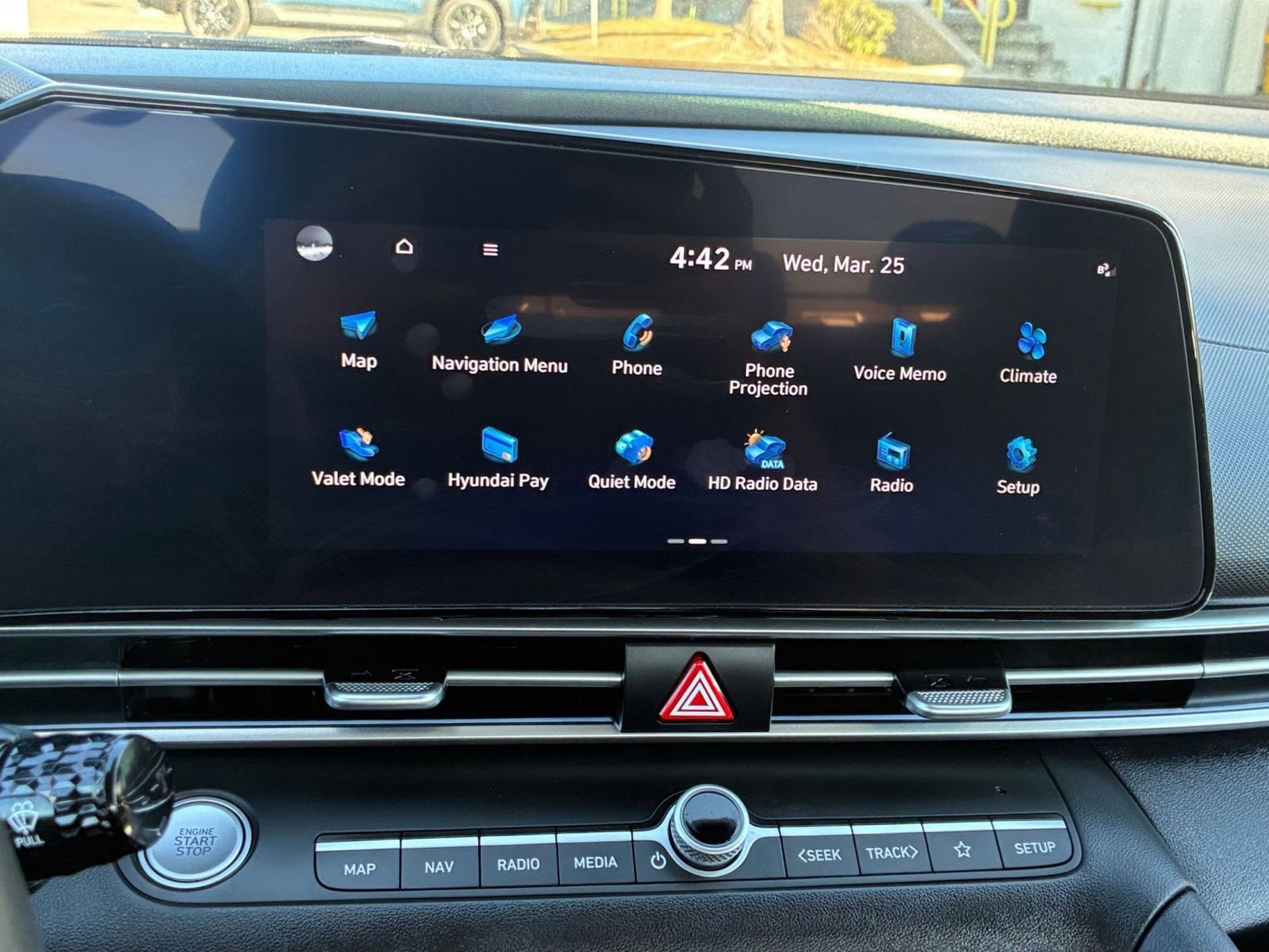 Thumbnail: 2025 Hyundai Elantra - 18