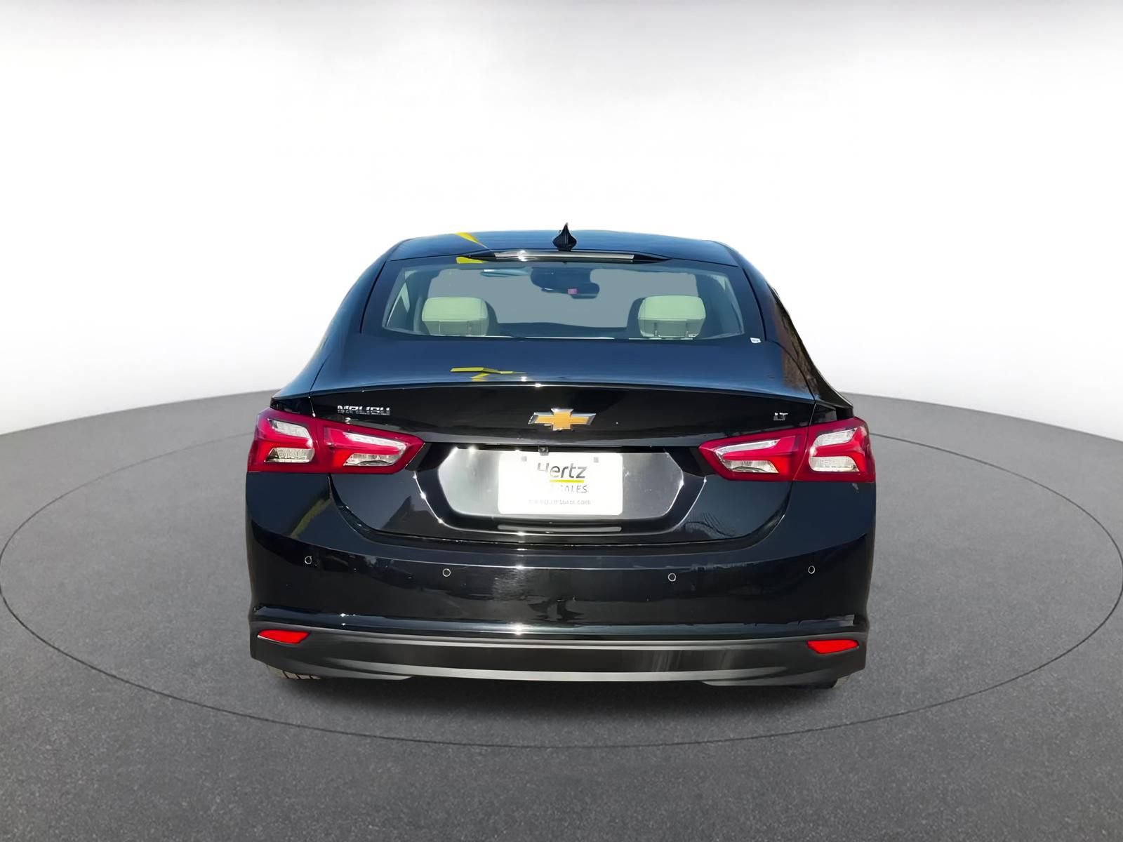 Thumbnail: 2024 Chevrolet Malibu - 12