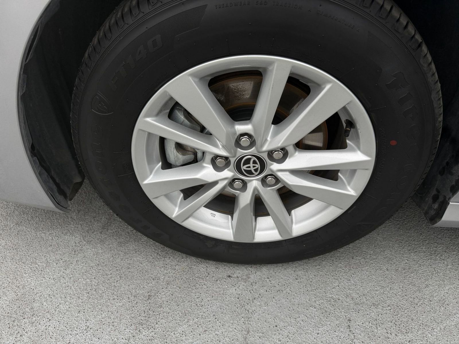 Thumbnail: 2025 Toyota Camry - 30