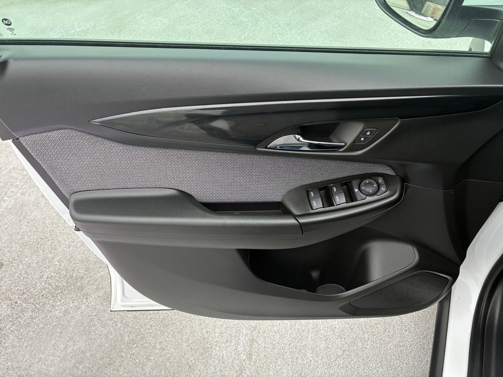 Thumbnail: 2025 Chevrolet TrailBlazer - 20