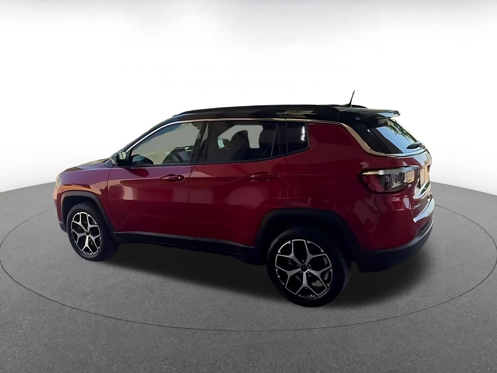 Thumbnail: 2025 Jeep Compass - 4