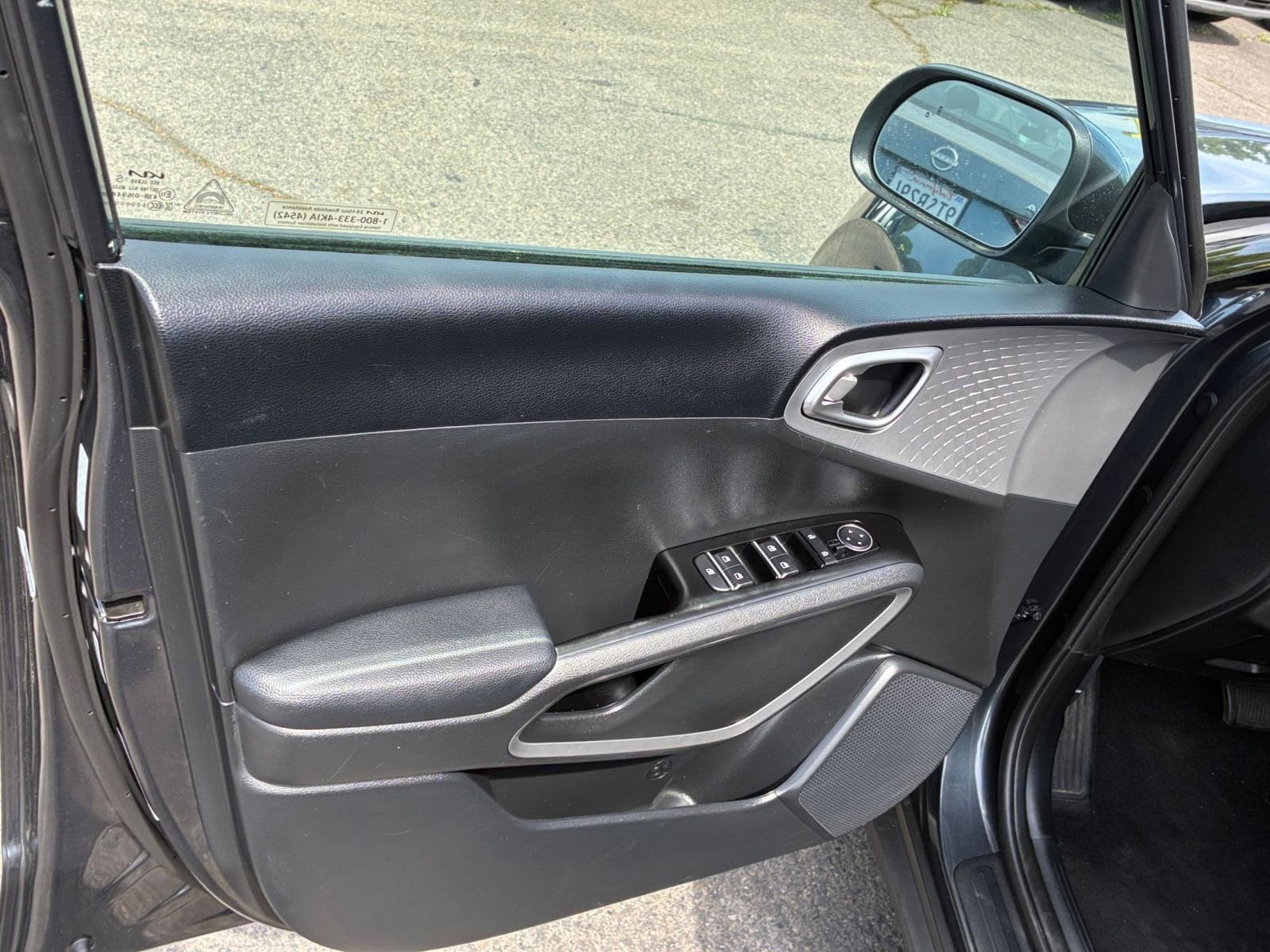 Thumbnail: 2025 Kia Soul - 18