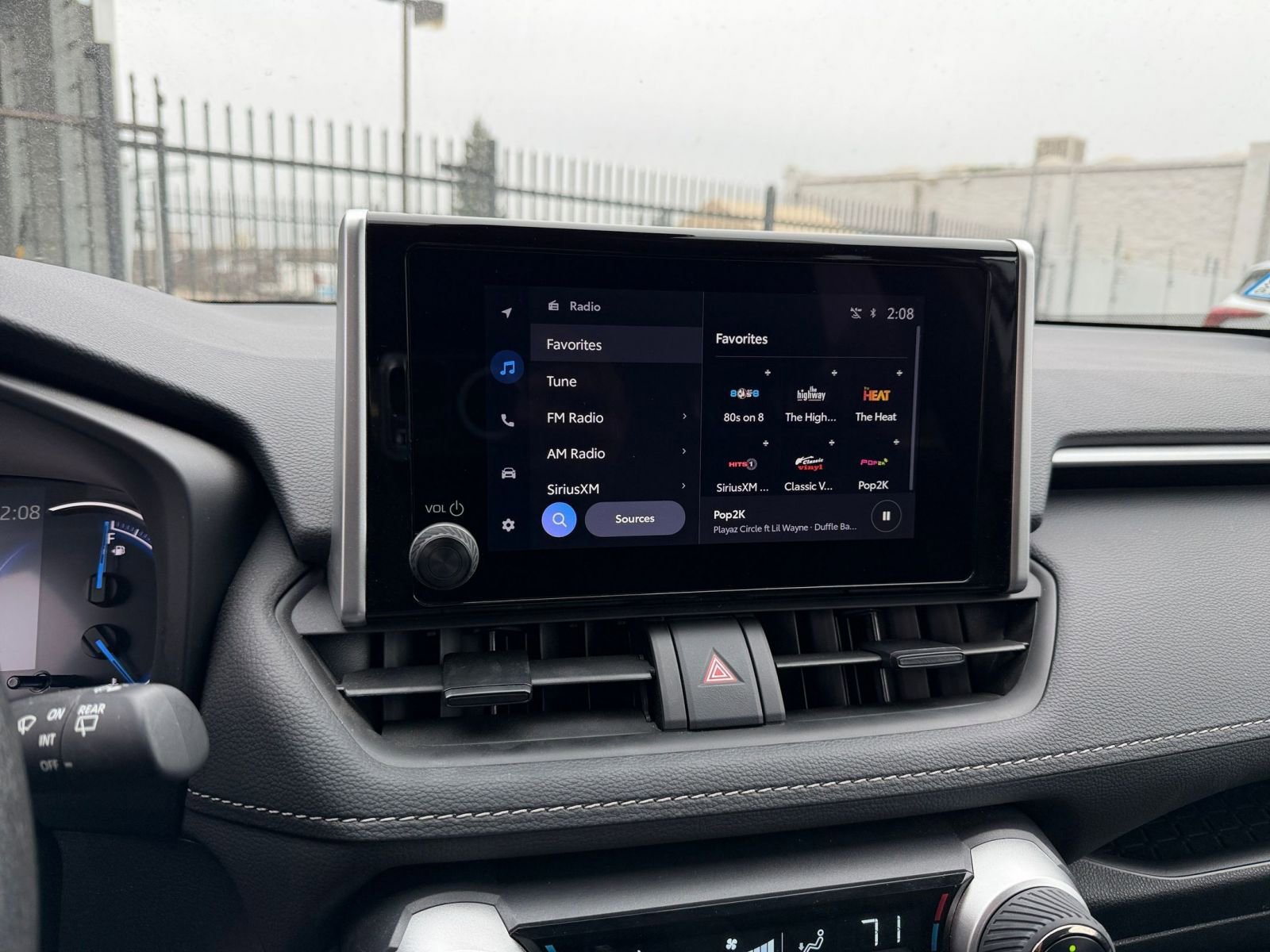 Thumbnail: 2025 Toyota RAV4 - 21