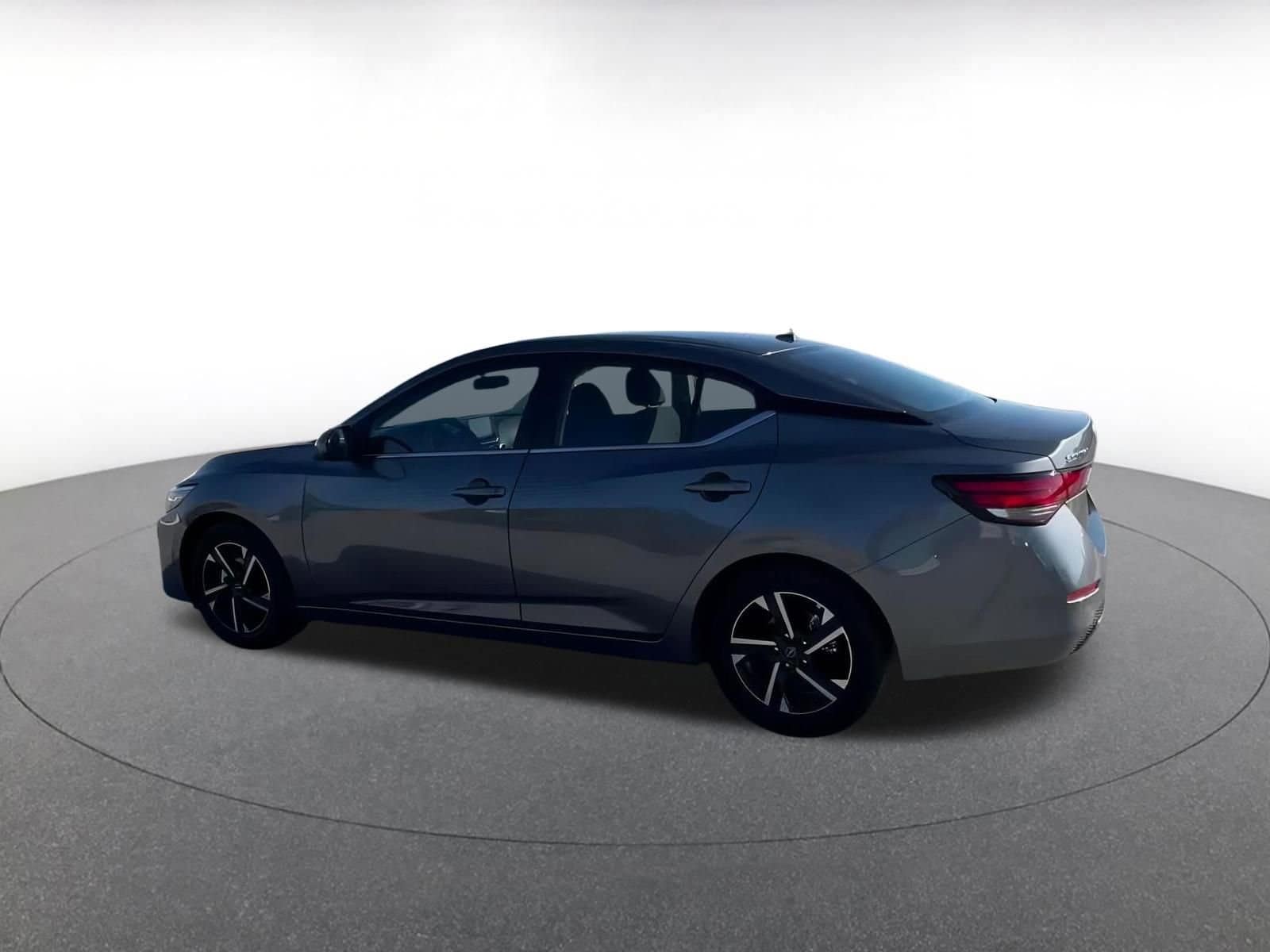 Thumbnail: 2025 Nissan Sentra - 11