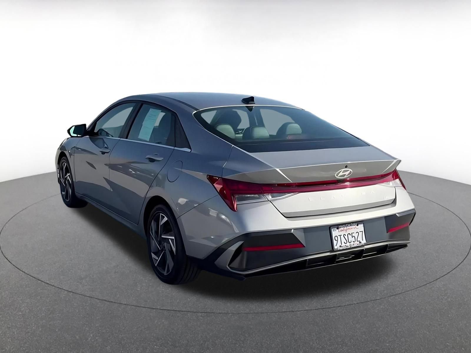 Thumbnail: 2025 Hyundai Elantra - 11